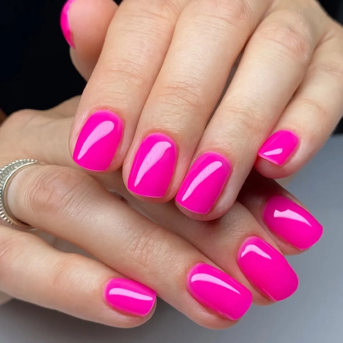 Profinails UV lakkzselé Neon Glowing NG-02 6gr