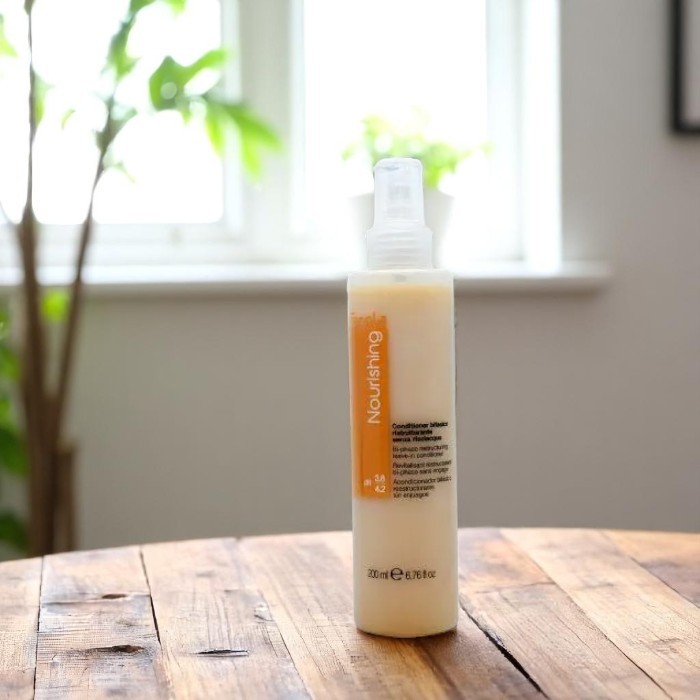 Fanola Nourishing tápláló kétfázisú kondicionáló spray 200ml