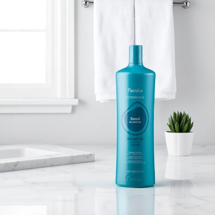 Fanola Vitamins Sensi sampon érzékeny hajra 1000ml Fanola Vitamins Sensi sampon érzékeny hajra 1000ml