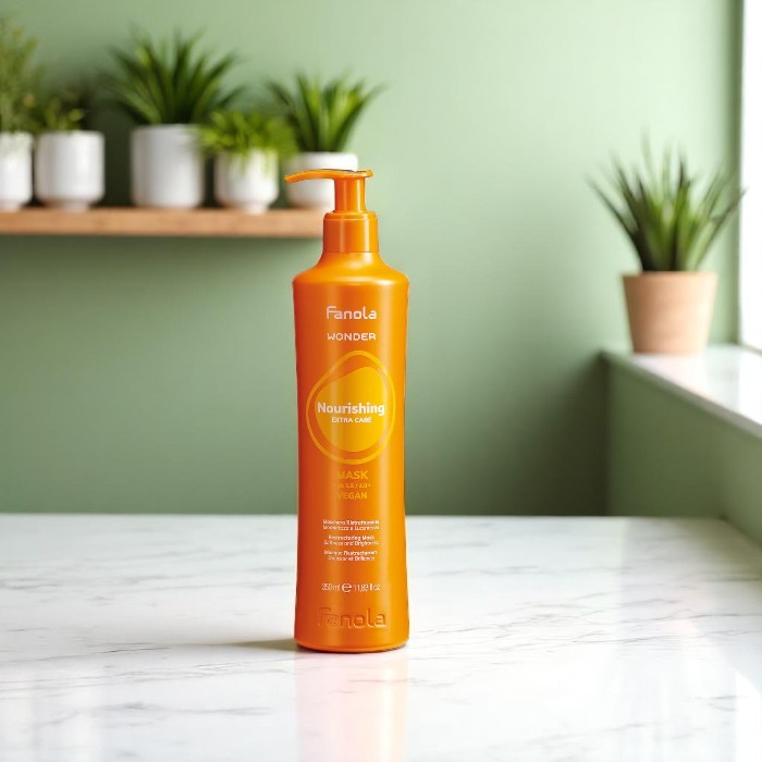 Fanola Wonder Nourishing tápláló maszk 350ml Fanola Wonder Nourishing tápláló maszk 350ml