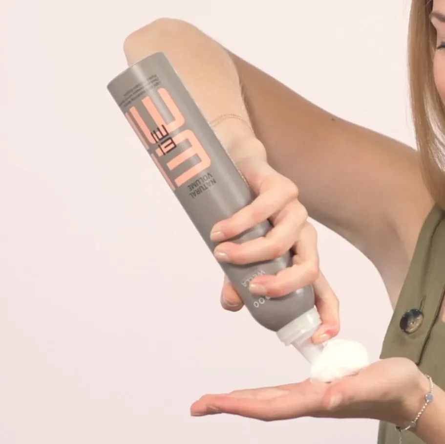 Wella EIMI Natural Volume erős hab 300ml